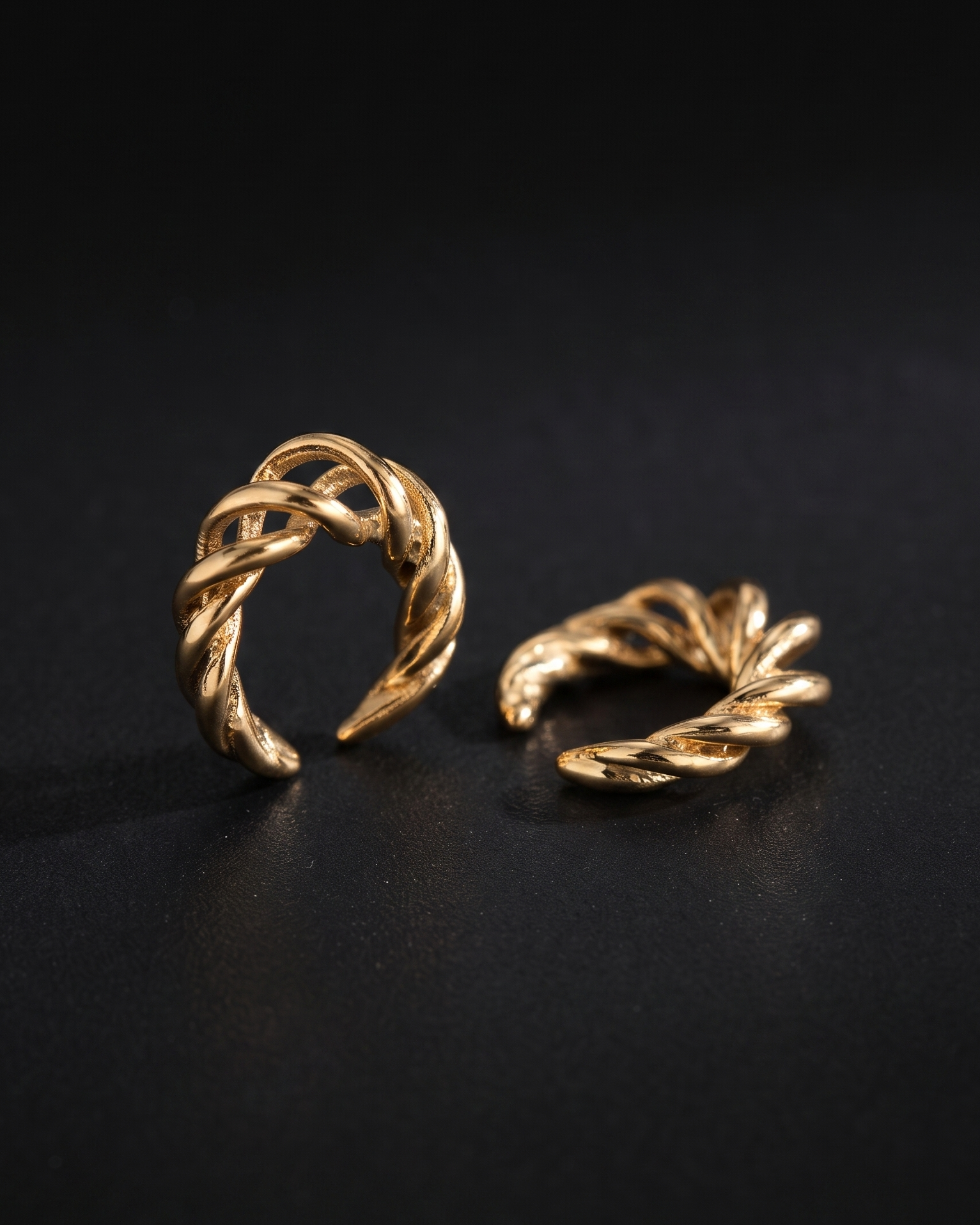Noelle Ear Cuff