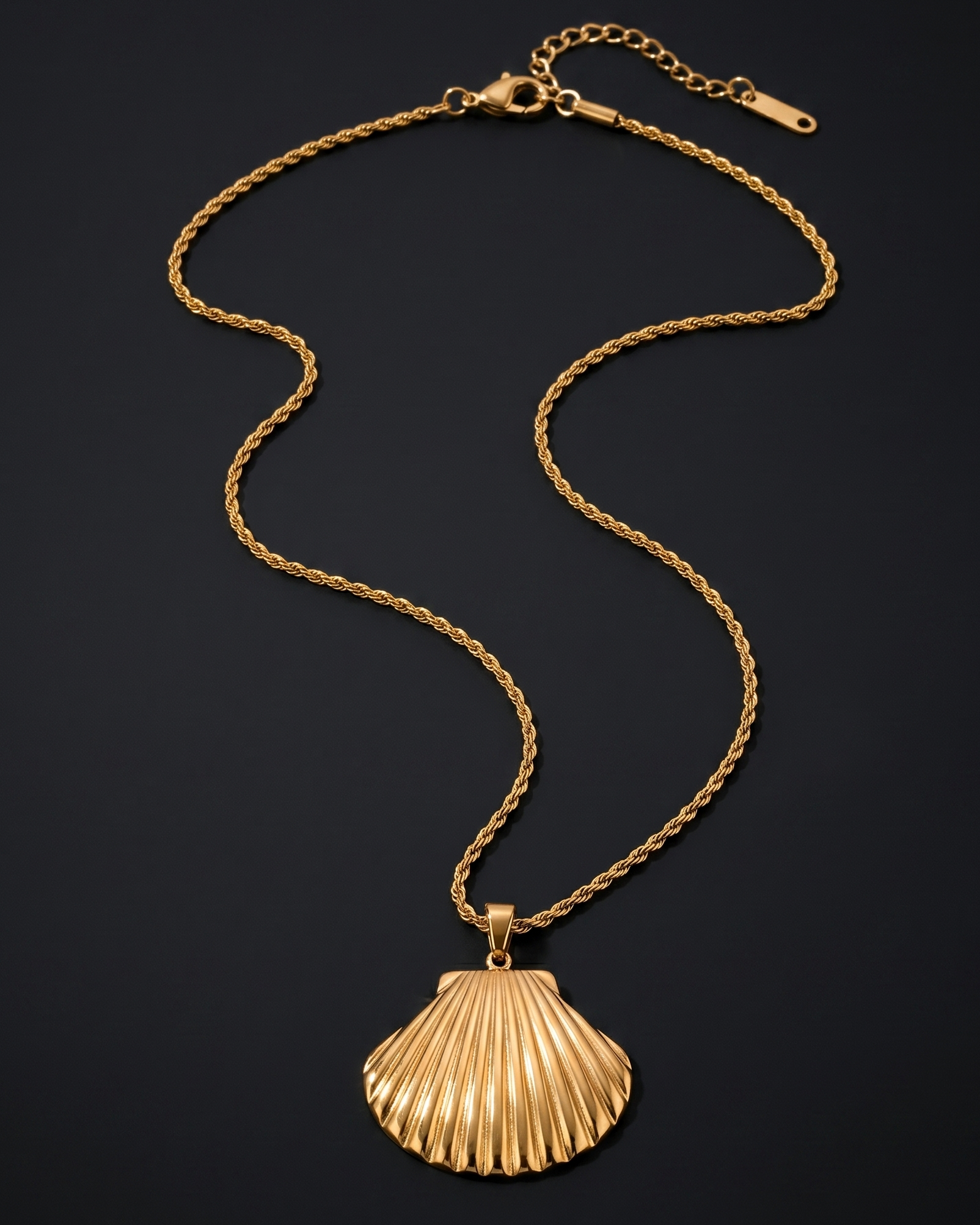 Gali Seashell Necklace