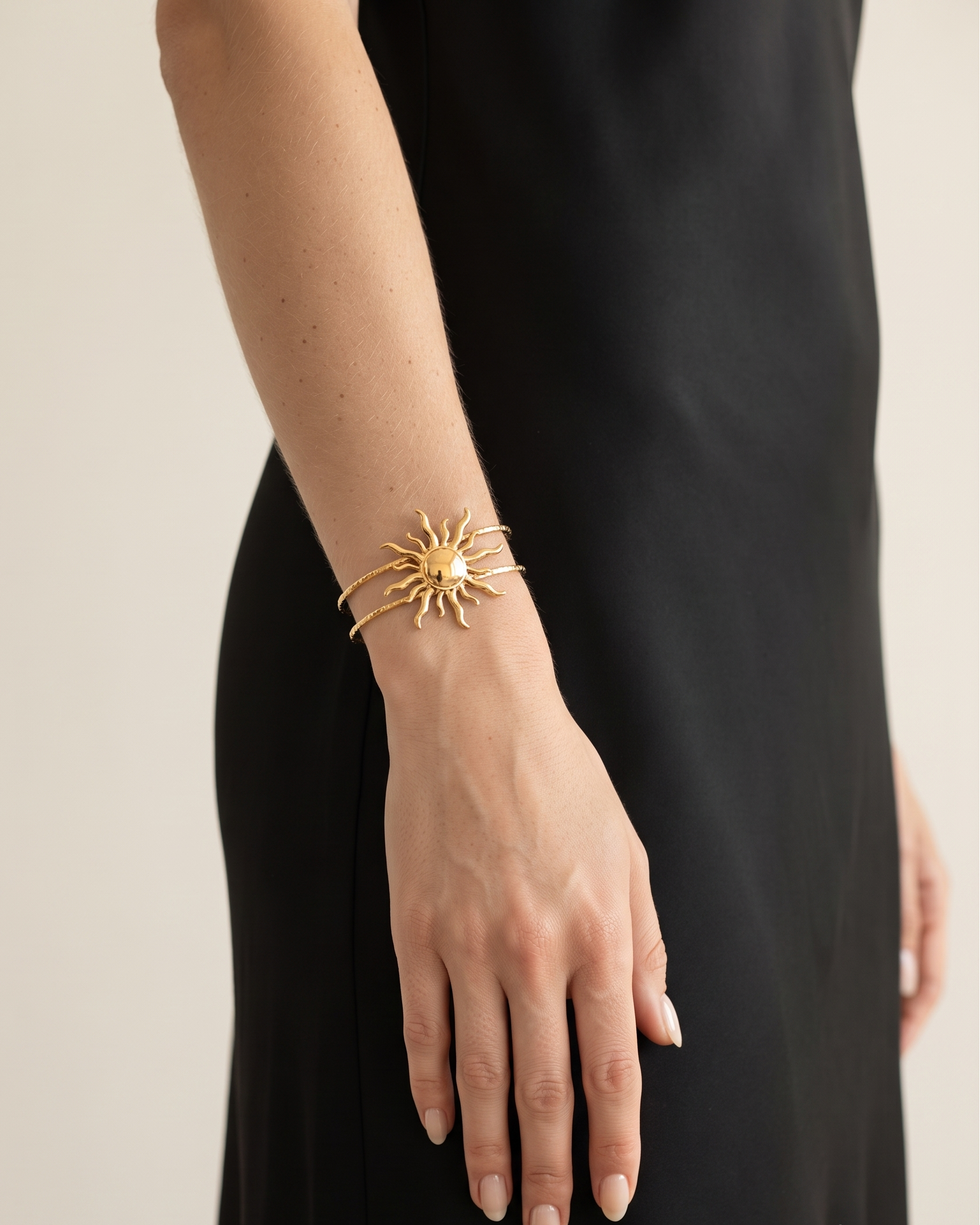 Oceana Cuff