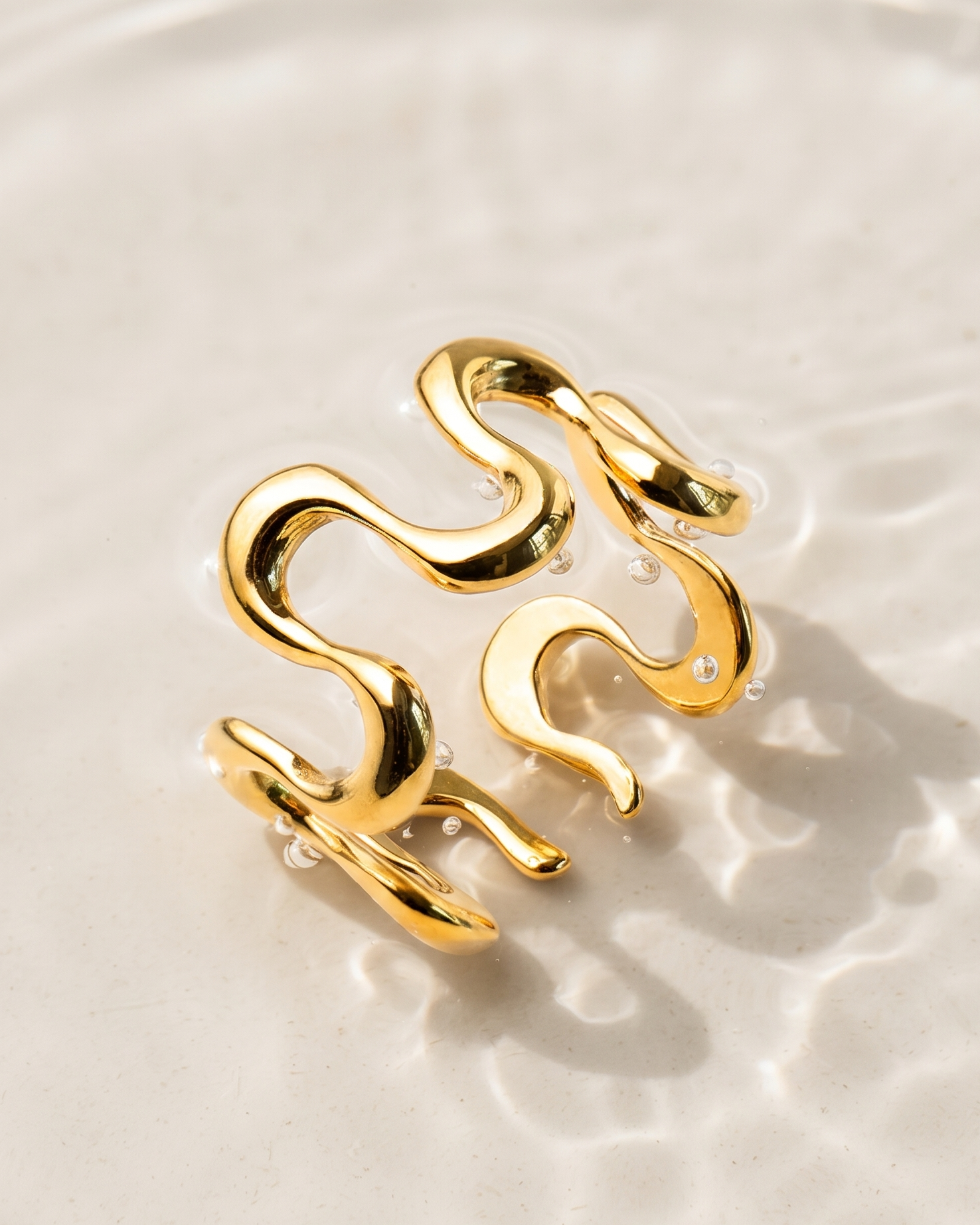 Alexandria Wavy Ring