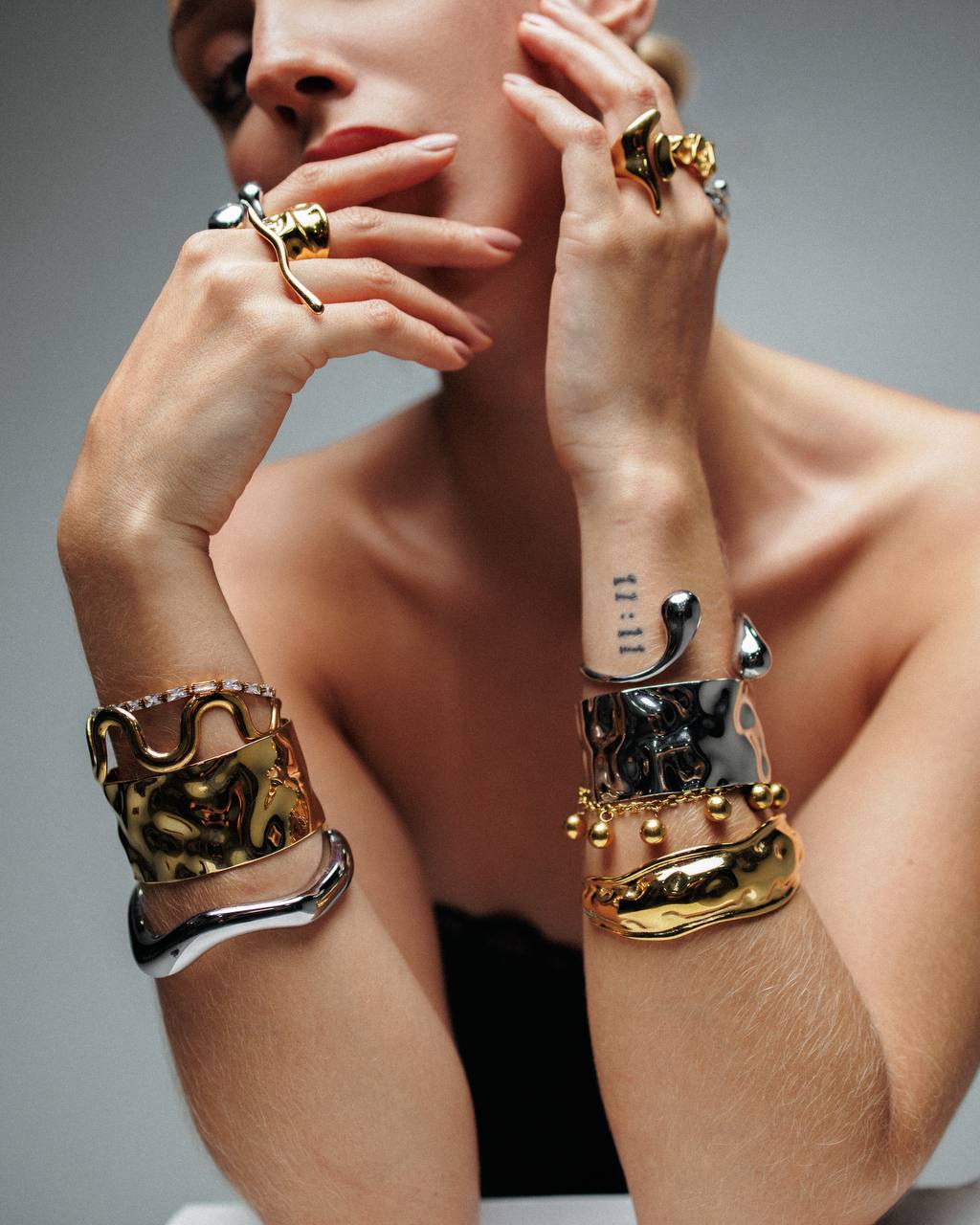 Olivia Hammered Cuff