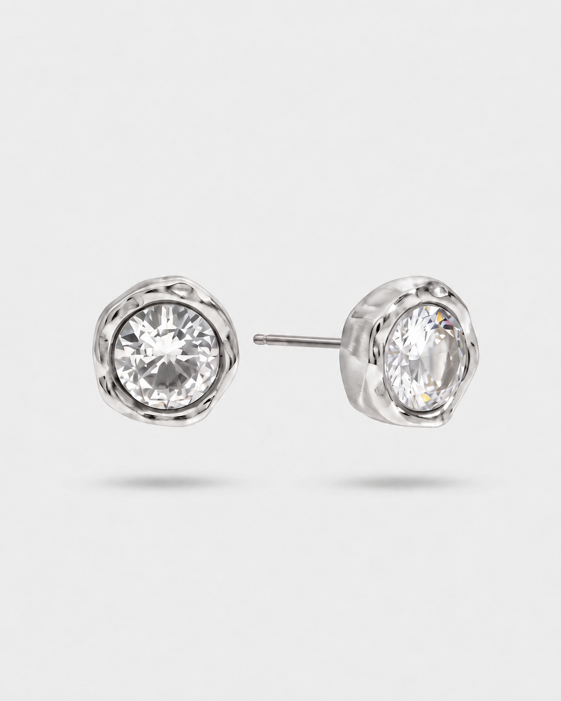 silver stud earrings 