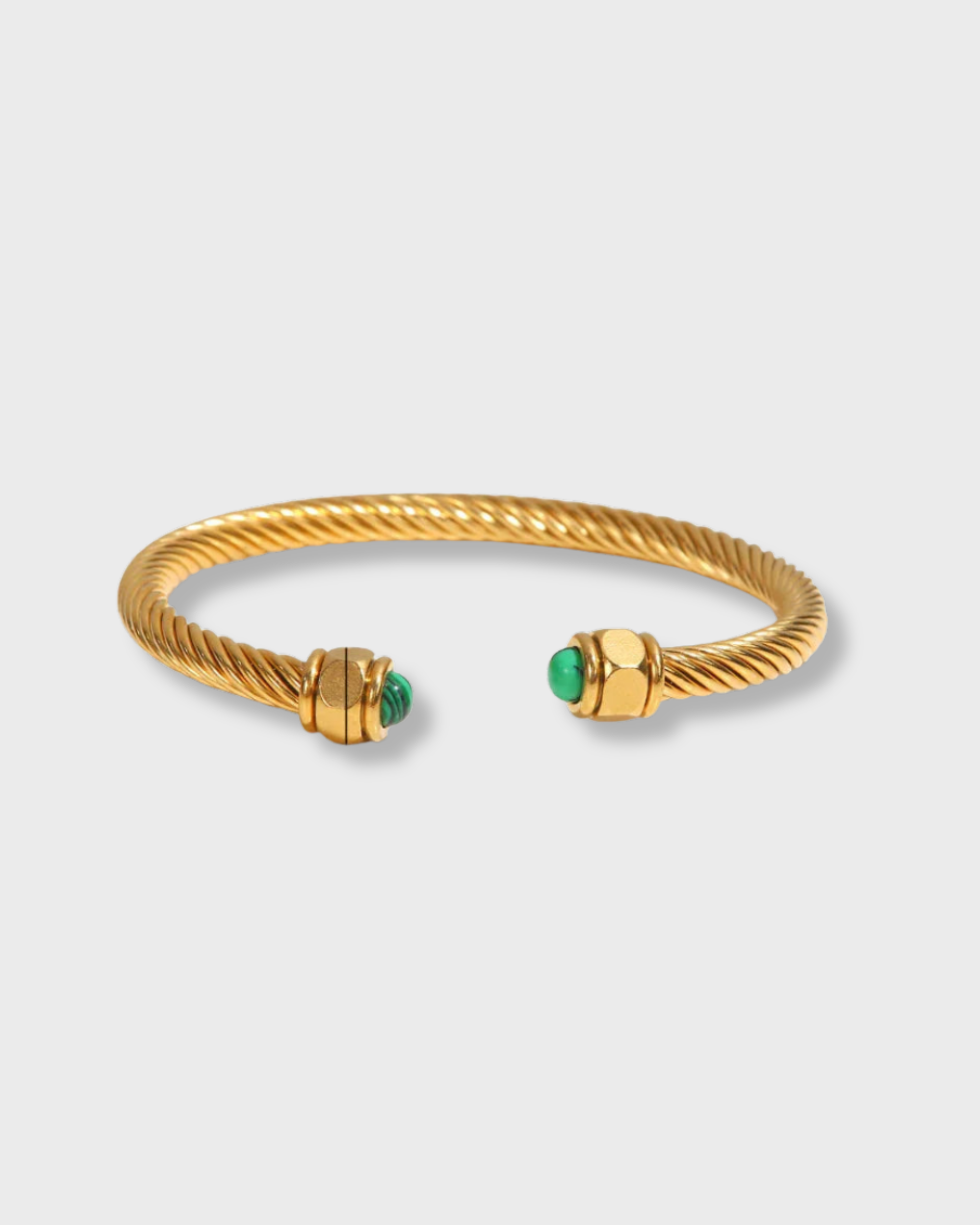Daphne Cuff