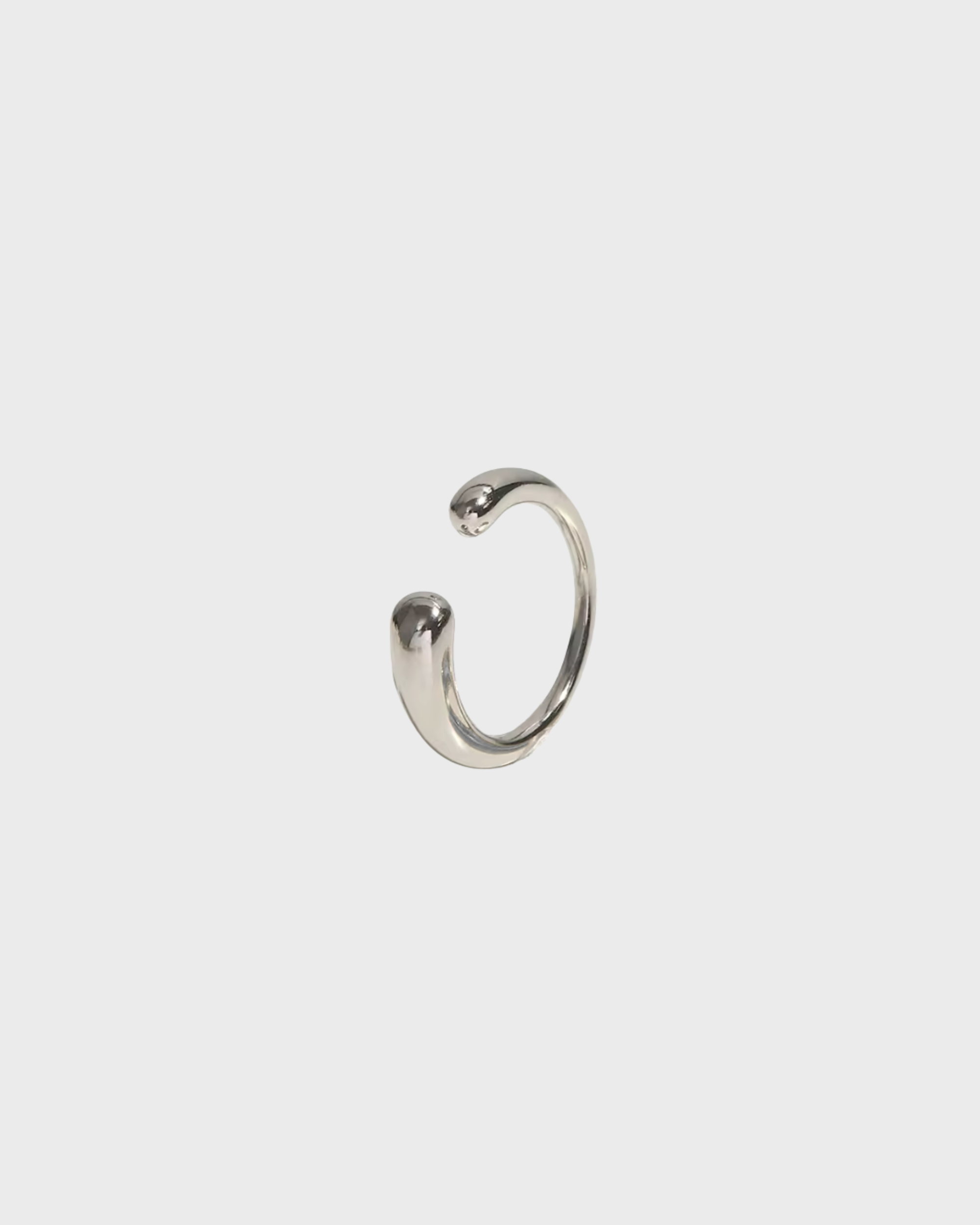 Ezra Ring