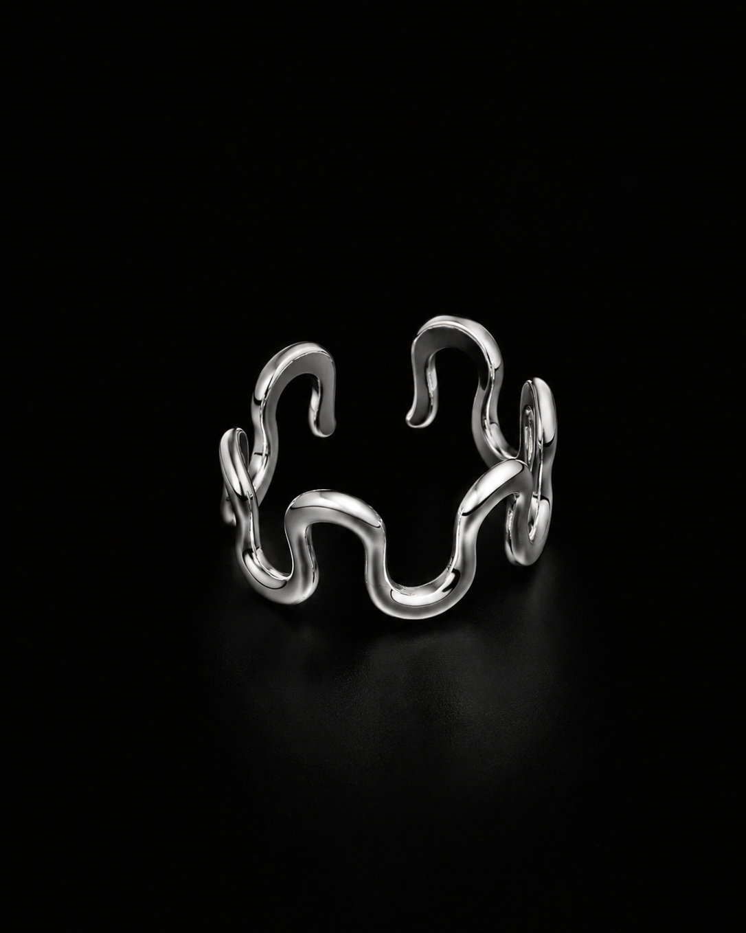 Alexandria Wavy Ring