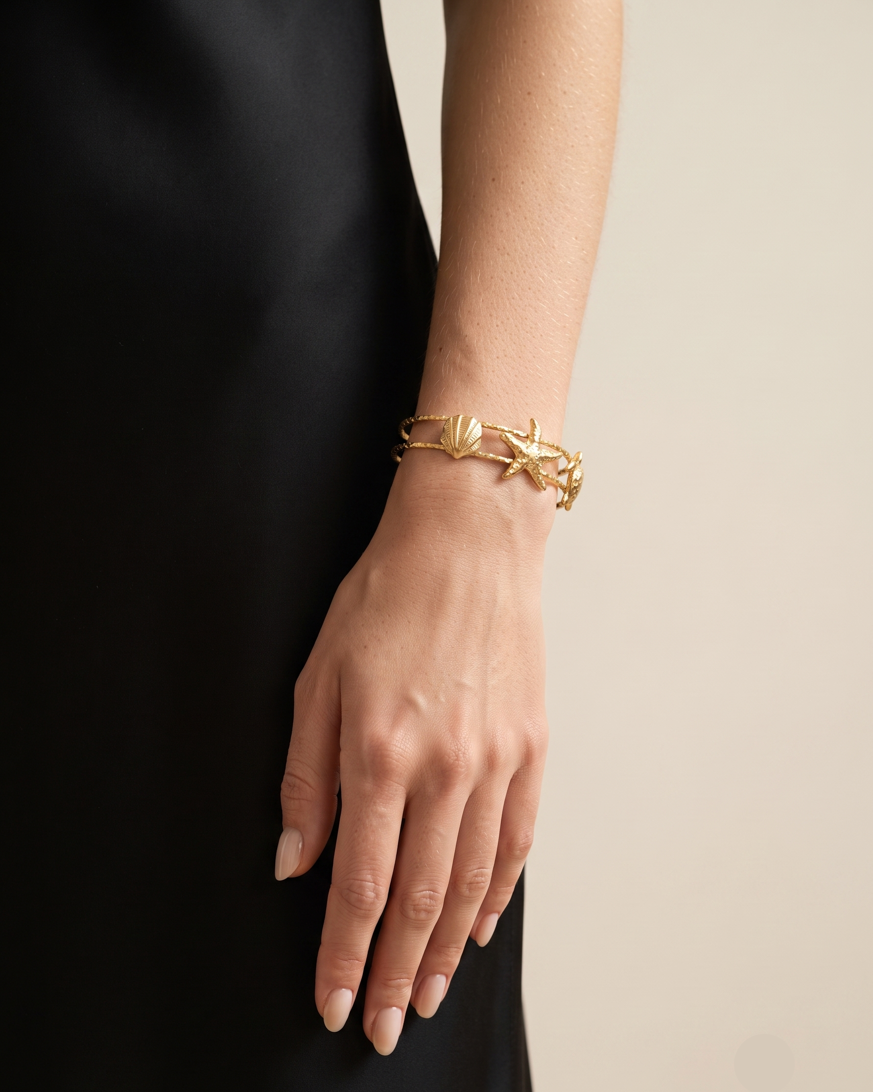 Oceana Cuff